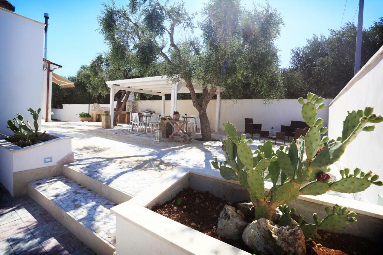 Il Giardino Degli Aromi Bed & Breakfast Cerfignano Luaran gambar